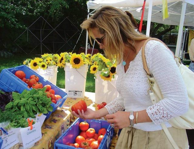 from fresh flowers to fresh cupcakes -- explore our many farmer's markets