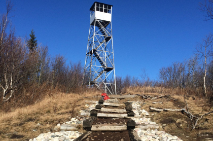The firetower on top of Azure Mountain