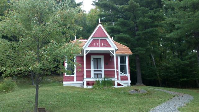 Little Red was the first Cure Cottage built at the Sanitarium