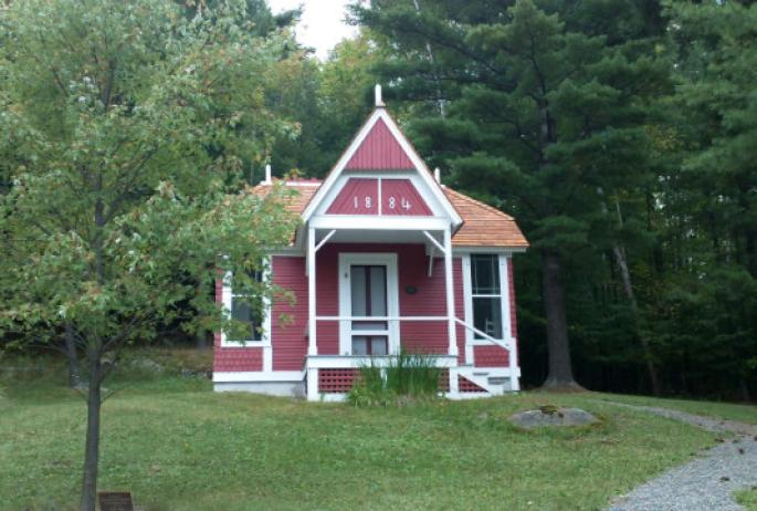 Little Red was the first Cure Cottage built at the Sanitarium