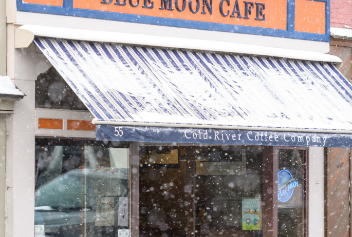 blue moon cafe on snowy day